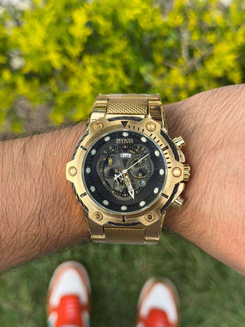 Invct Guaya Dorado Tablero Negro