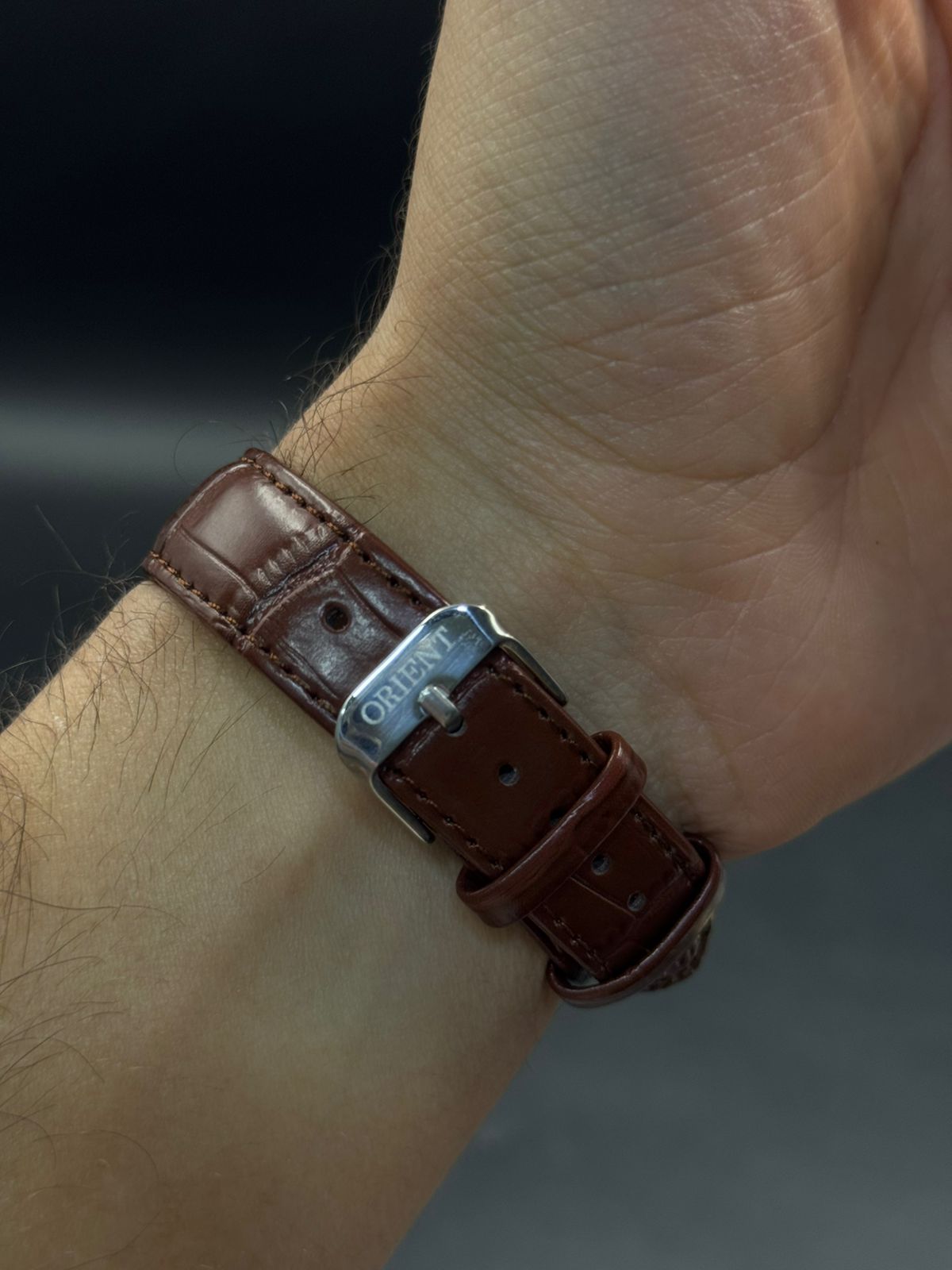 Ornt New Cuero Cafe Tablero Negro Dorado