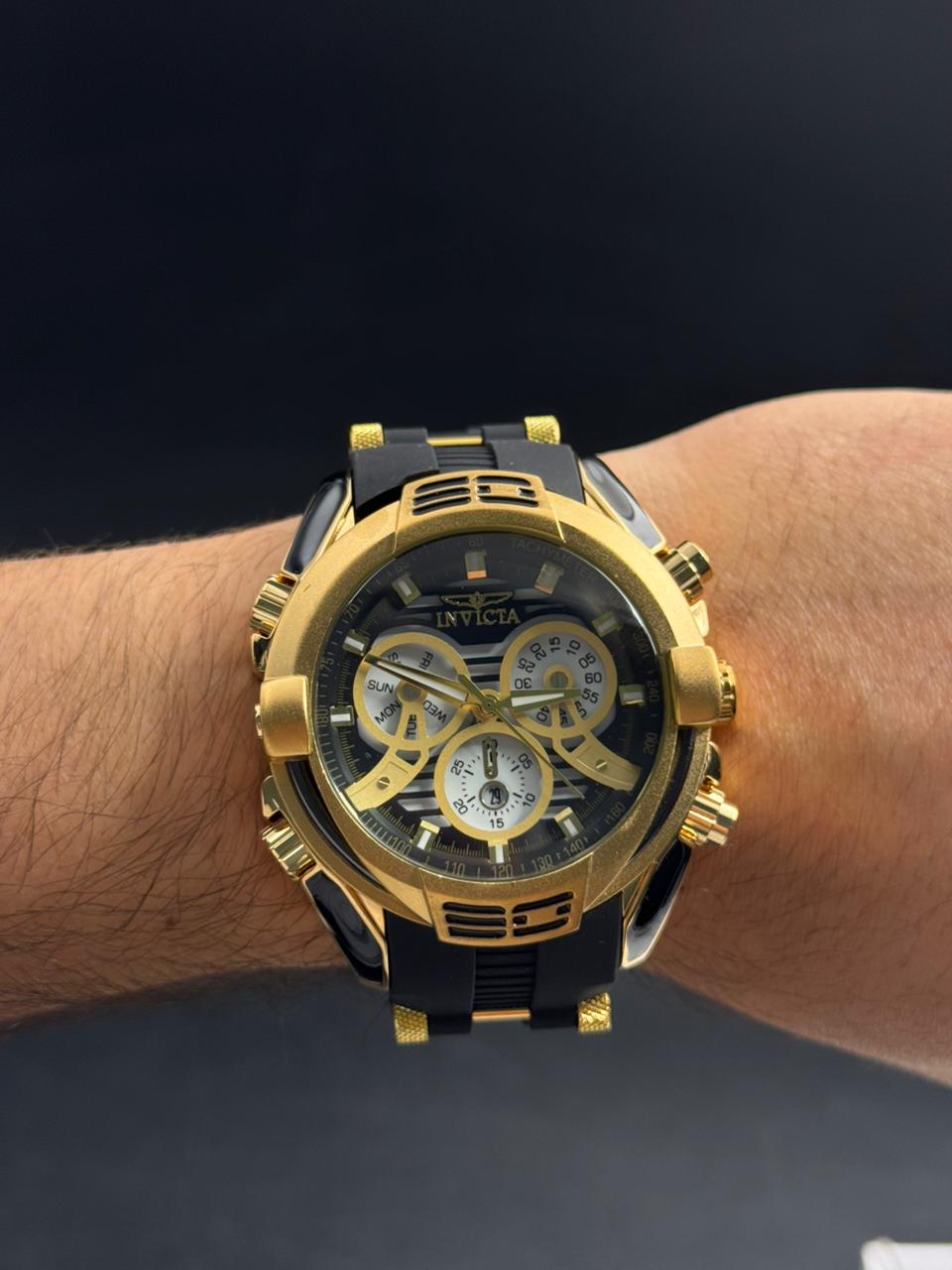 Invct Aviator Goma Negra Tablero Blanco Dorado Negro