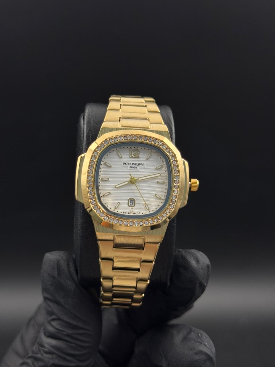 Ptk Circones Mujer Dorado Tablero Blanco