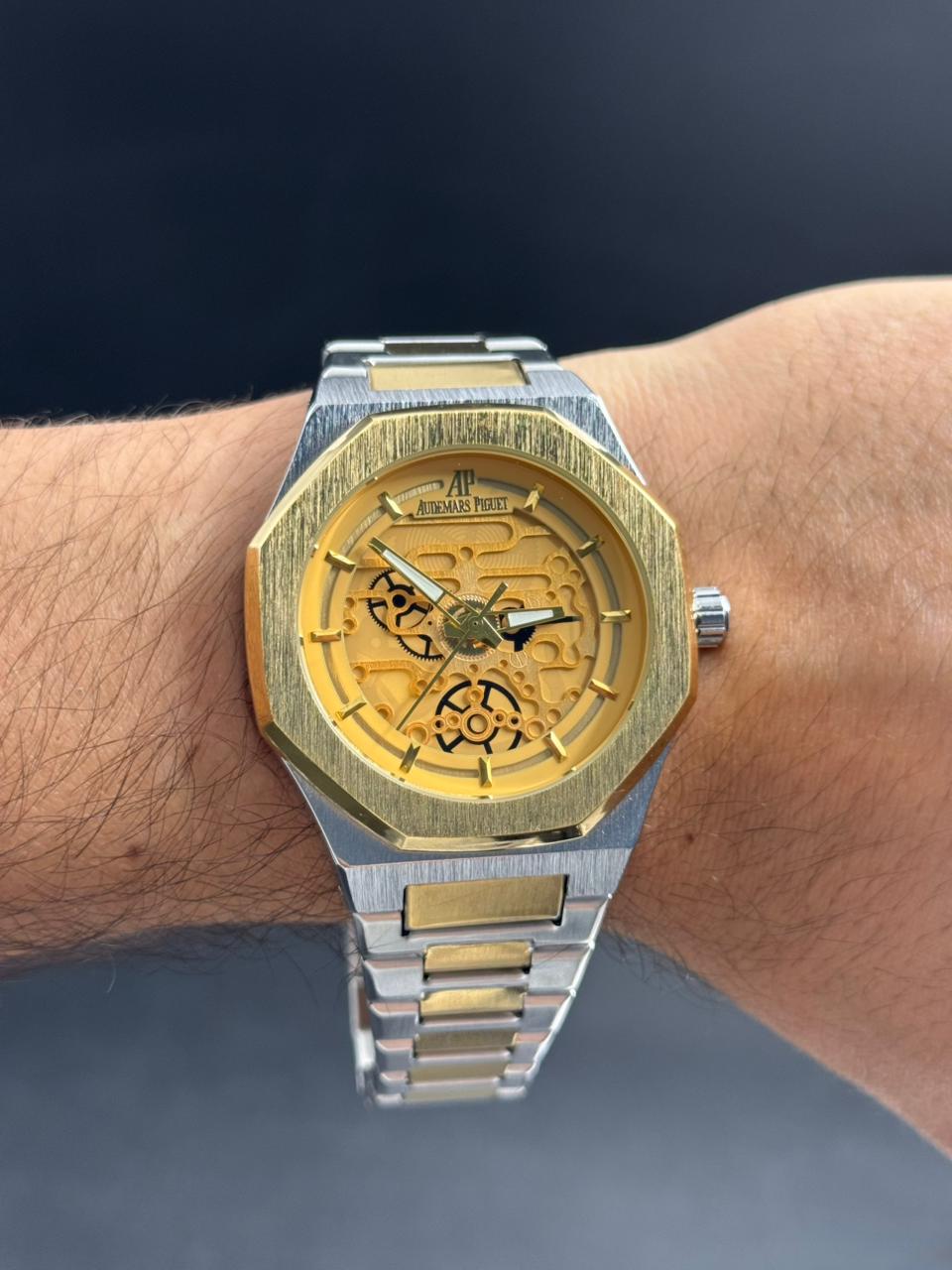 Admrs Oak Metalico Bicolor Dorado Tablero Dorado