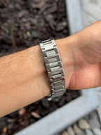 Admrs Oak Metalico Plateado Tablero Plateado