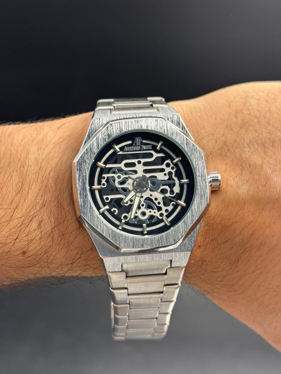 Admrs Oak Metalico Plateado Tablero Negro Plateado