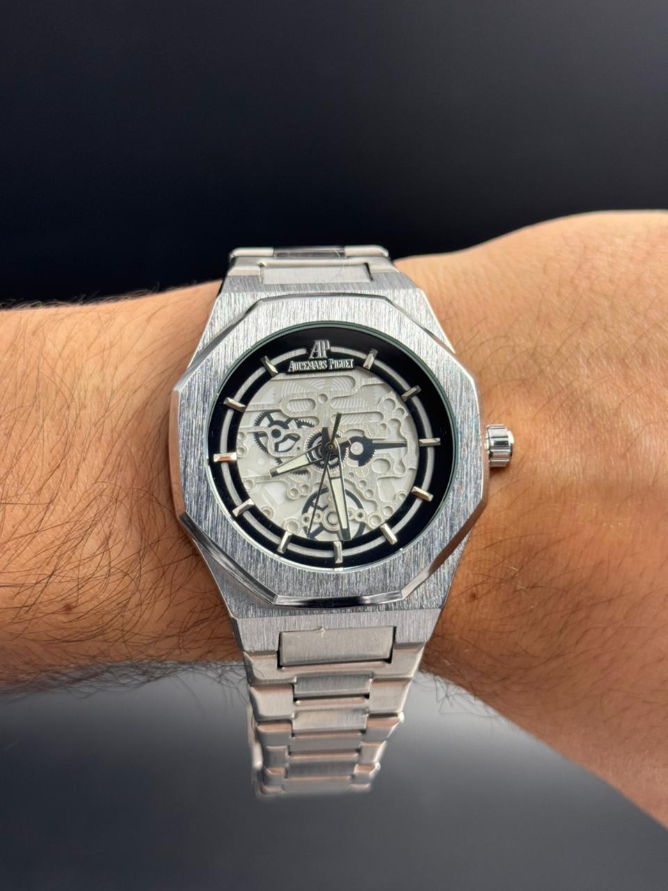 Admrs Oak Metalico Plateado Tablero Negro Plateado